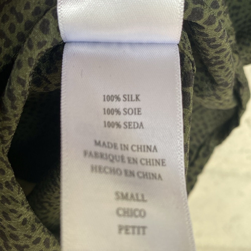 RAILS Kate Python Silk Shirt - Picture 7 of 10